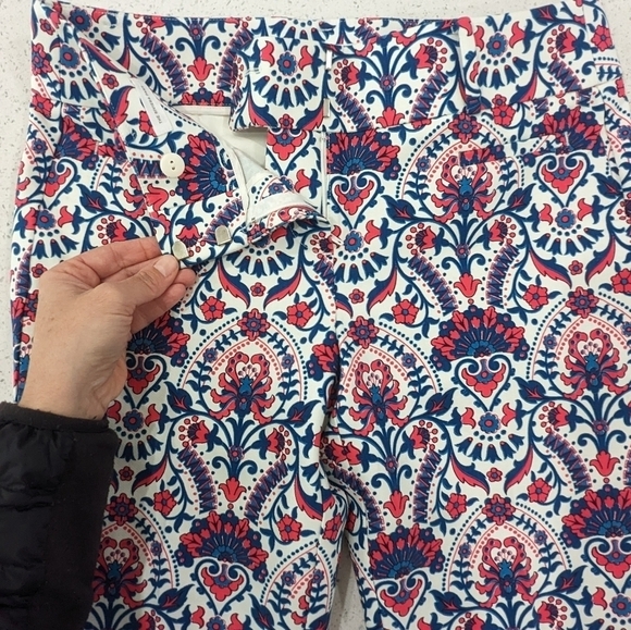 NWOT LOFT By Ann Taylor Marisa Riviera Pants Tile Print Pink Blue Crop Slim 0 - Picture 7 of 14